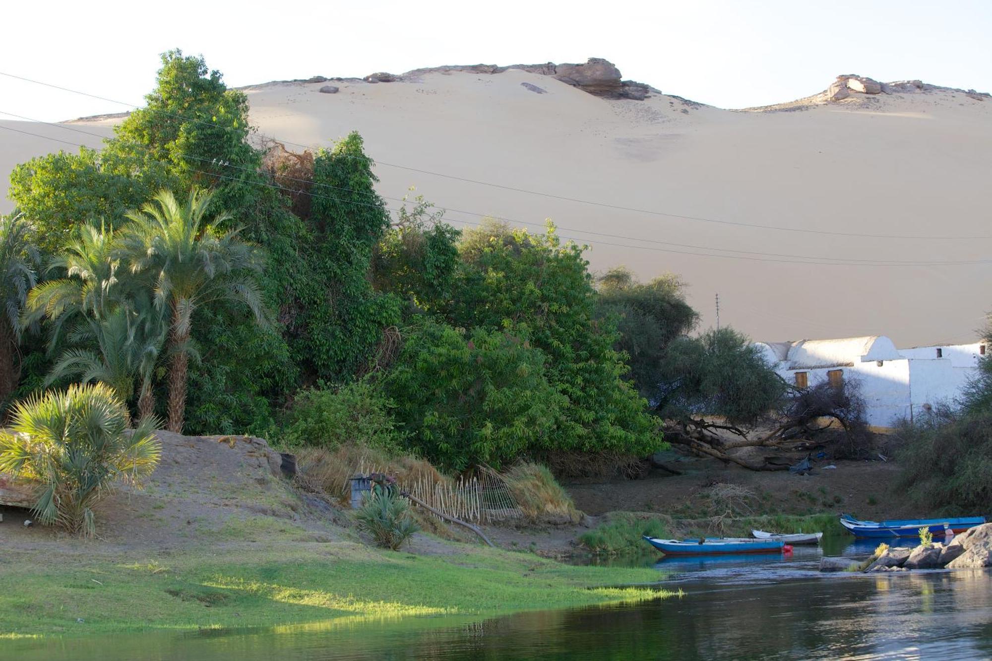 Hadouta Masreya Nubian Guest House Aswan Ngoại thất bức ảnh