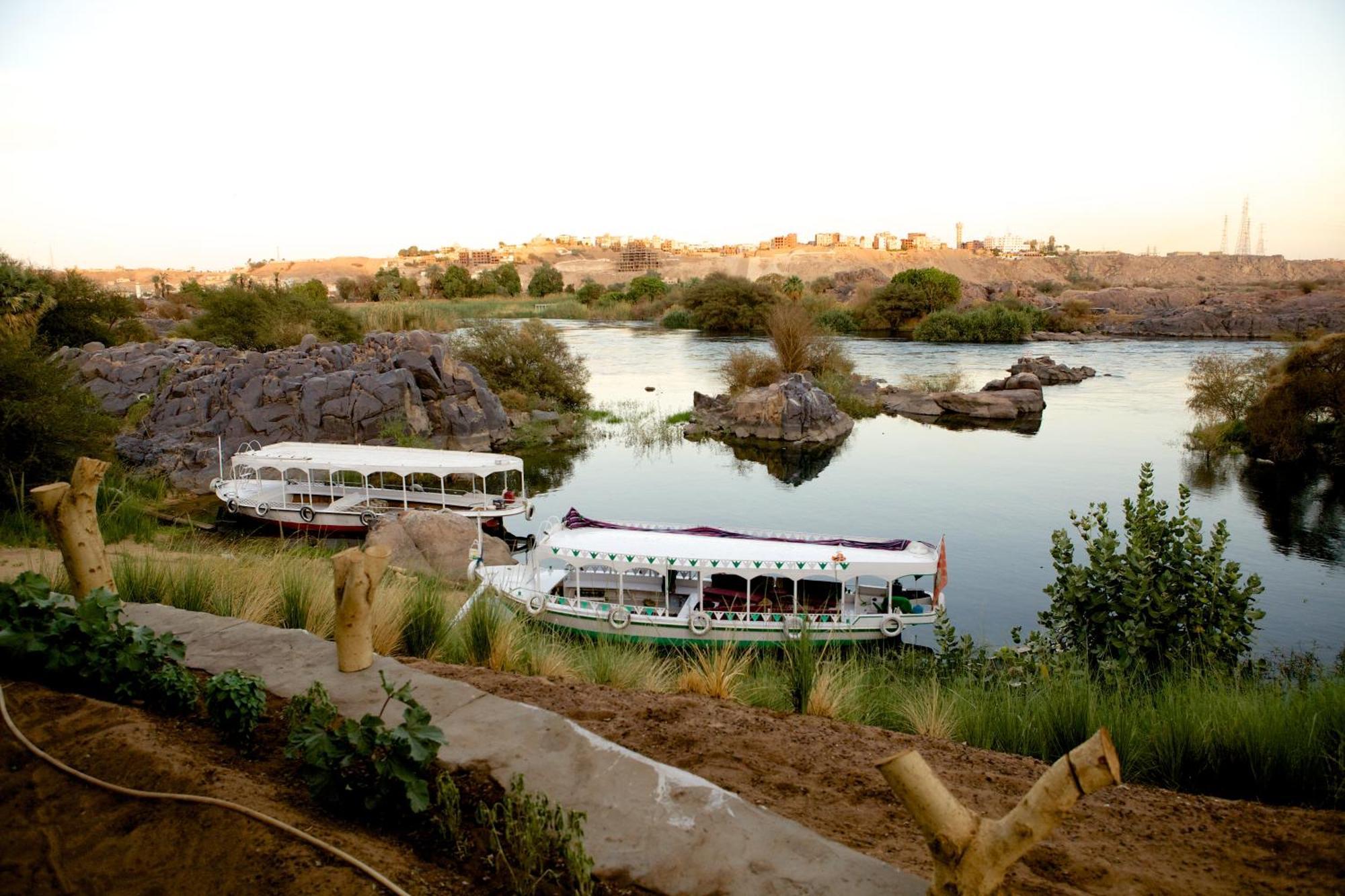 Hadouta Masreya Nubian Guest House Aswan Ngoại thất bức ảnh
