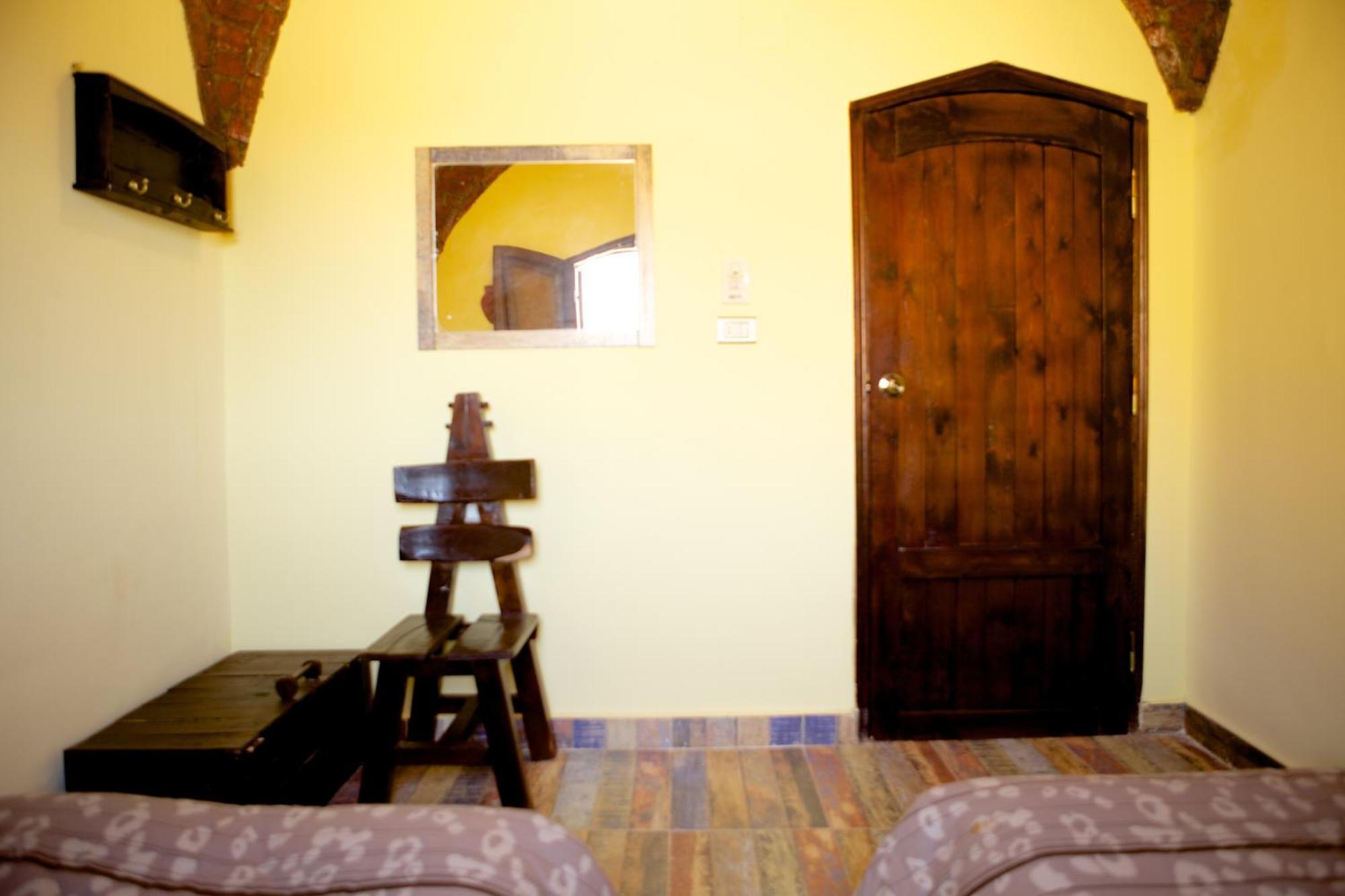 Hadouta Masreya Nubian Guest House Aswan Ngoại thất bức ảnh